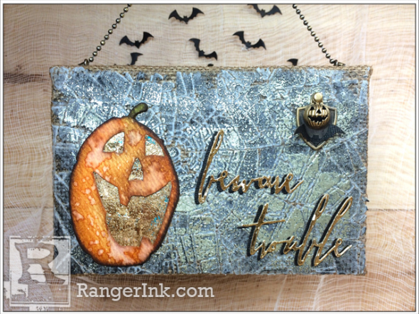 iGirlZoe: Jack-O-Lantern Burlap Panel