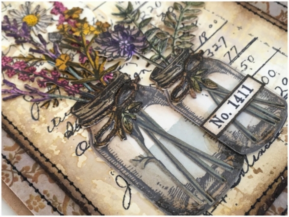 iGirlZoe: Saturday Showcase Tim Holtz Flower Jar