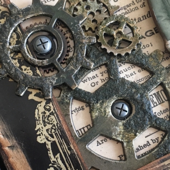 iGirlZoe: Tim Holtz, idea-ology, vignette tray, hardware heads, gears, bottles, baseboard dolls, grit paste, ruler, cabinet cards, faucet knob, creativation 2019