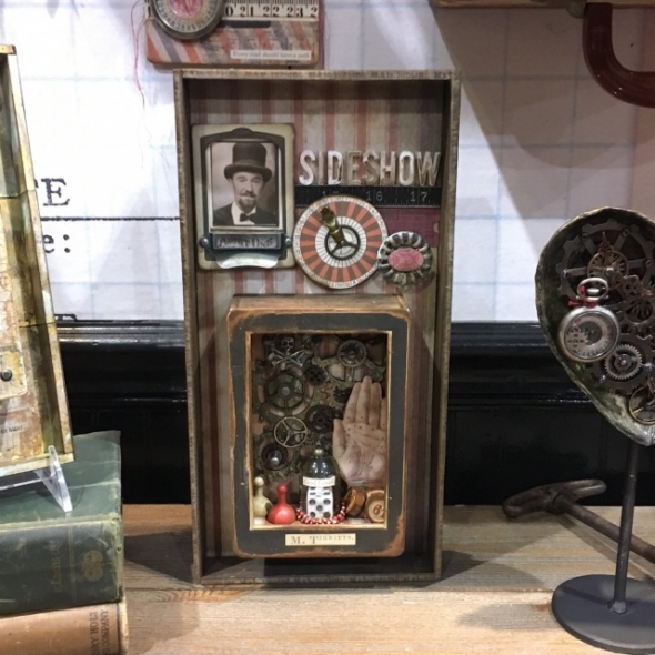 iGirlZoe: Tim Holtz, idea-ology, vignette tray, hardware heads, photobooth, typography, ruler, baseboard frames, ephemera, faucet knob, sideshow, carnival, creativation 2019