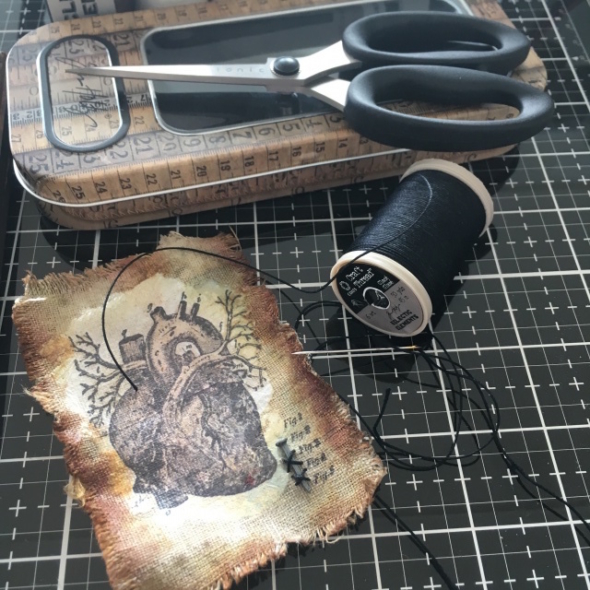 iGirlZoe: Tim Holtz Blood Bank Halloween idea-ology