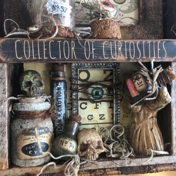 iGirlZoe: Collector of Curiosities Tim Holtz idea-ology Halloween creepy eyes