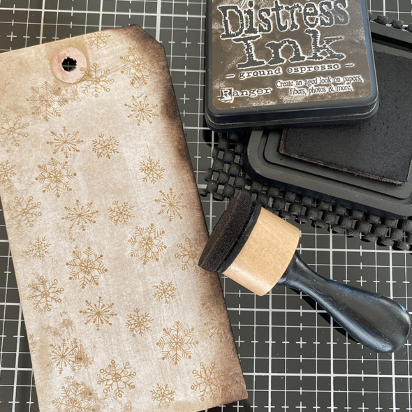 igirlzoe: tim holtz stampers anonymous snarky christmas stamps sizzix chapter 4 paper village thinlits dies