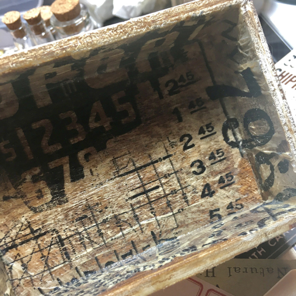 igirlzoe: tim holtz idea-ology vignette tray corked vials apothecary bottles creativation 2020