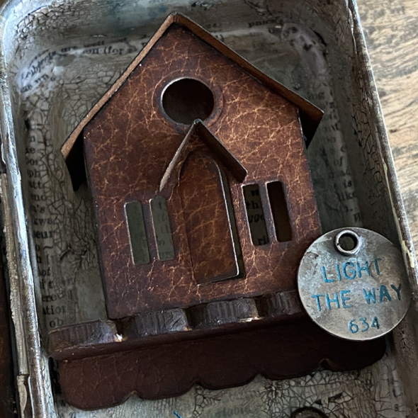 igirlzoe: tim holtz sizzix chapter 4 paper village thinlits dies