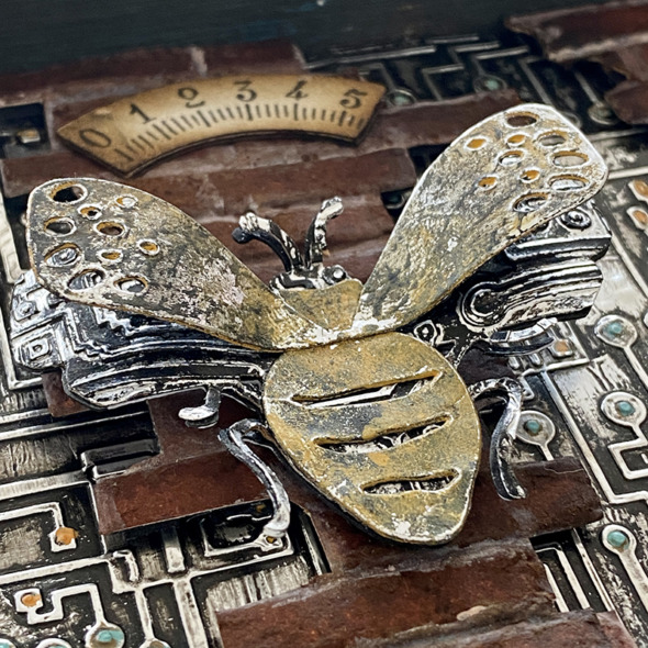 igirlzoe: tim holtz sizzix chapter 2 funky insects