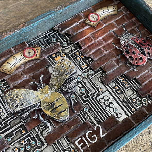 igirlzoe: tim holtz sizzix chapter 2 funky insects