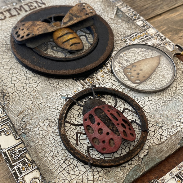 igirlzoe: tim holtz funky insects