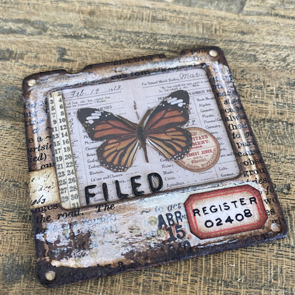 igirlzoe: tim holtz sizzix chapter 3