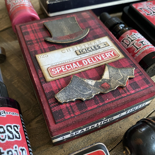 igirlzoe: tim holtz lumberjack plaid distress ranger ink