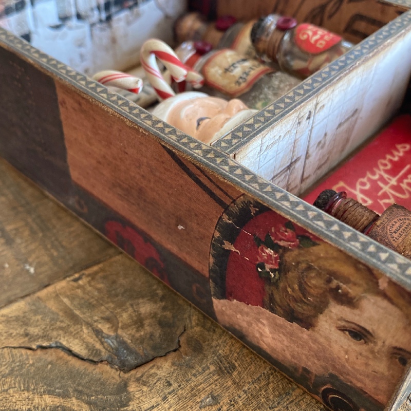 thumbnail image 2 of Tim Holtz Idea-ology Christmas 2024 Ephemera, Layers... 2 of 12