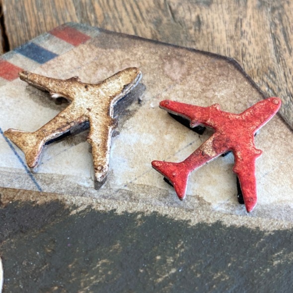 igirlzoe: tim holtz vault multi level embossing folders