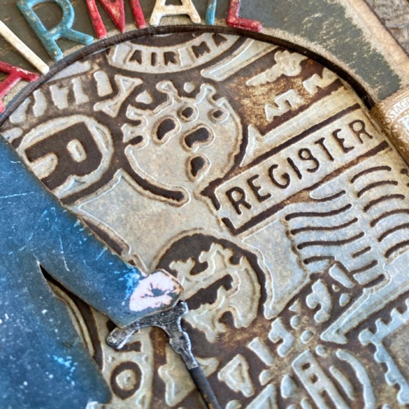 igirlzoe: tim holtz vault multi level embossing folders