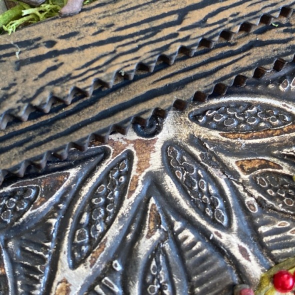 igirlzoe: tim holtz sizzix re-release christmas